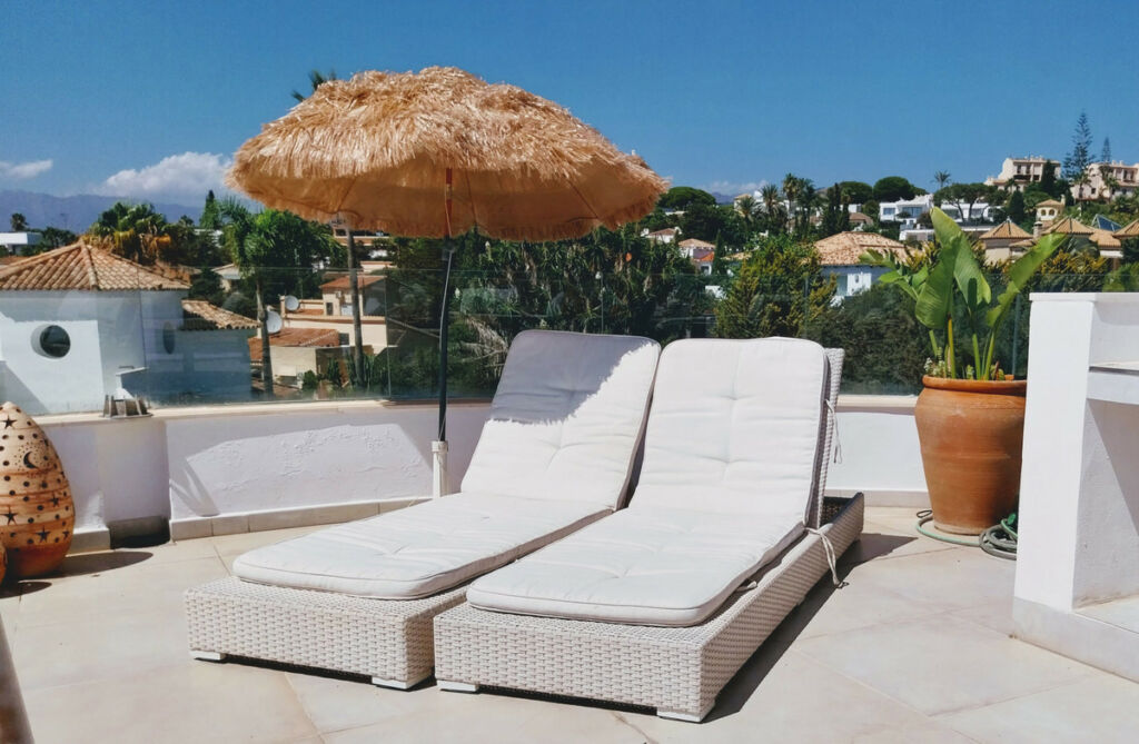 Detached Villa Marbesa Málaga - image 8