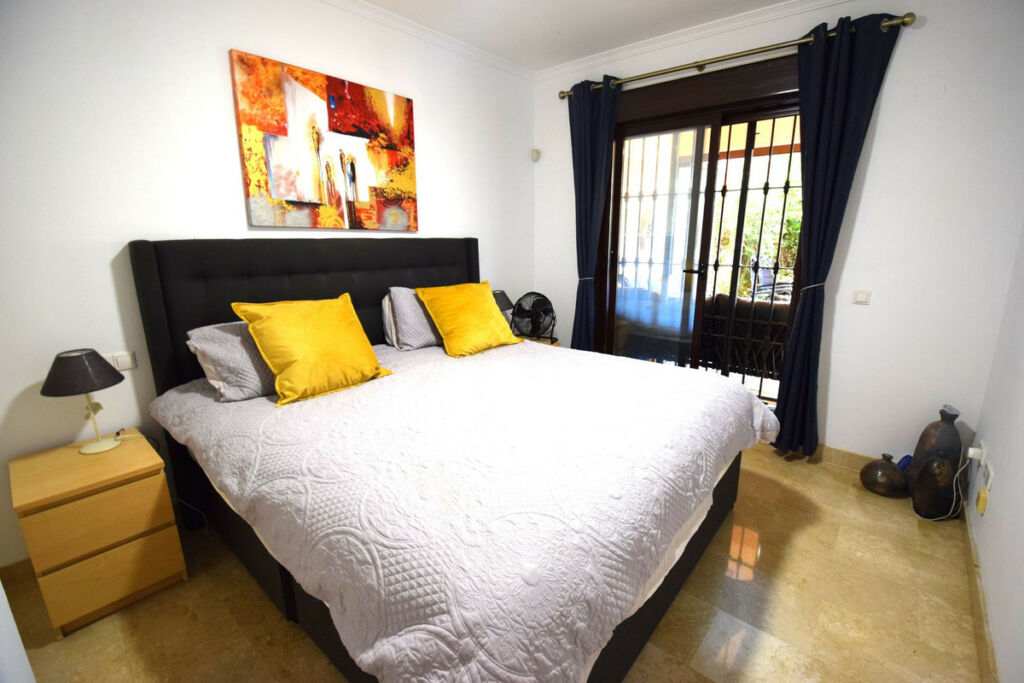 Ground Floor Apartment La Cala de Mijas Málaga - image 8