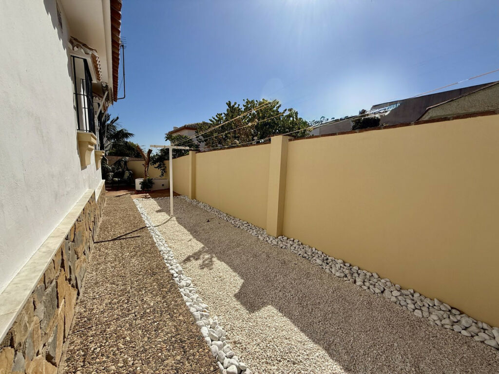 Detached Villa Benalmadena Málaga - image 8
