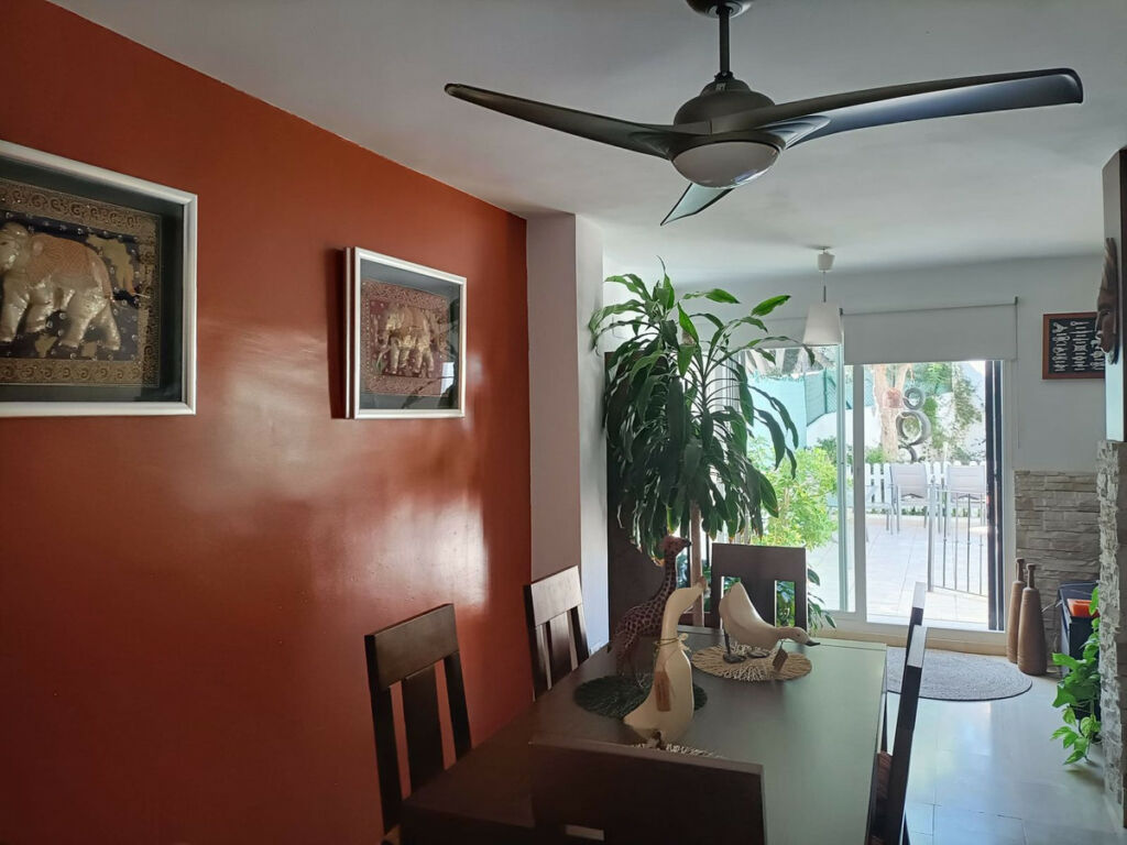 Townhouse Estepona Málaga - image 8