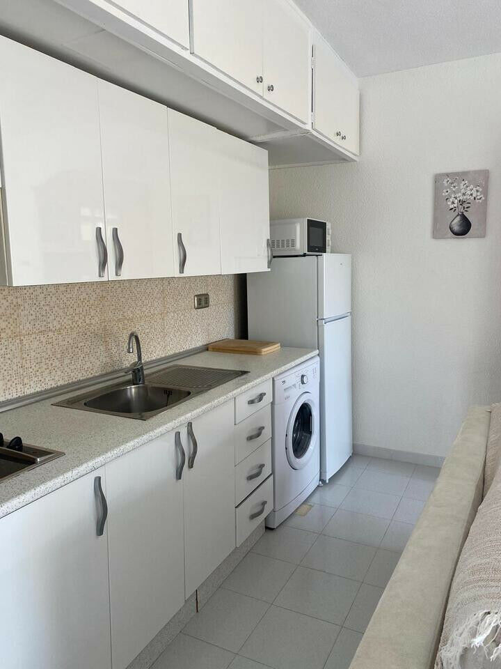 Top Floor Apartment Villamartin Alicante - image 8