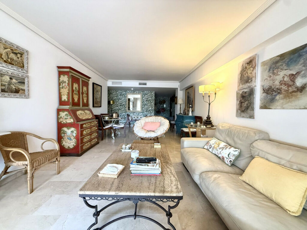Ground Floor Apartment Guadalmina Baja Málaga - image 8