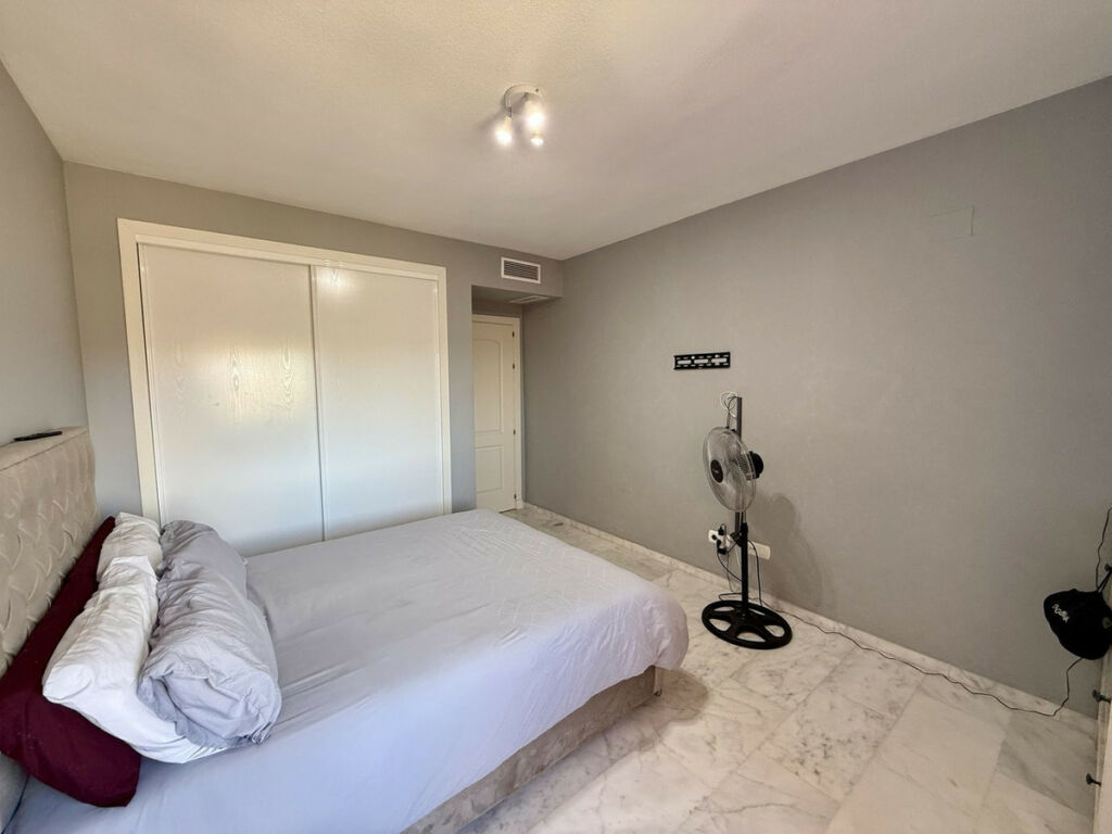 Penthouse Reserva de Marbella Málaga - image 8