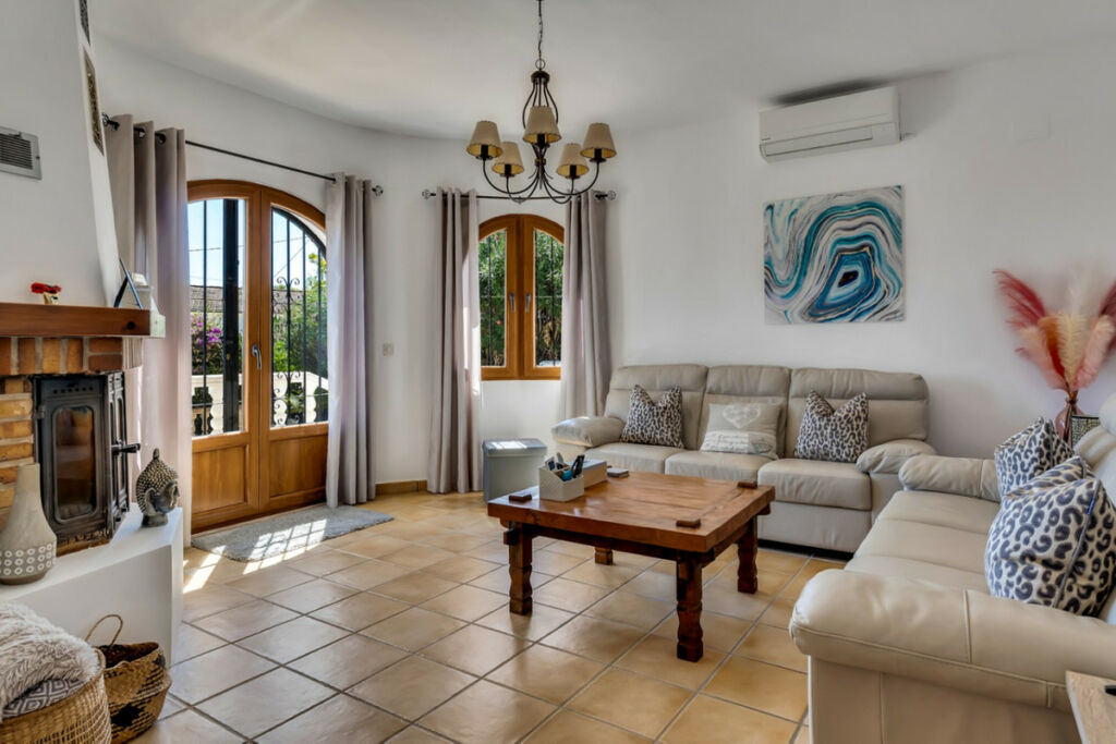 Detached Villa La Fustera Alicante - image 8