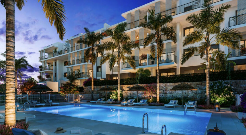 Middle Floor Apartment Estepona Málaga - image 8
