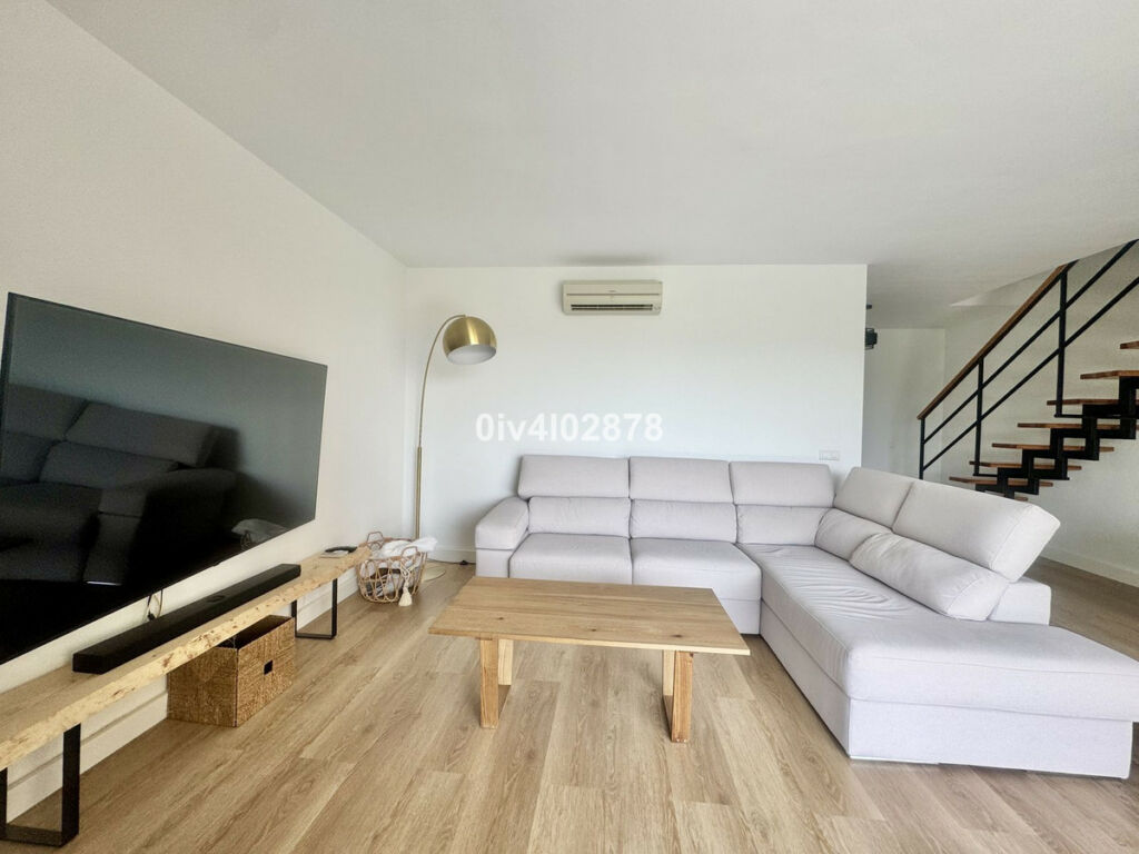 Townhouse Benalmadena Málaga - image 8