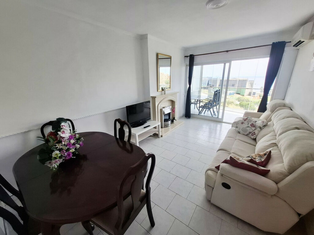 Top Floor Apartment Fuengirola Málaga - image 8
