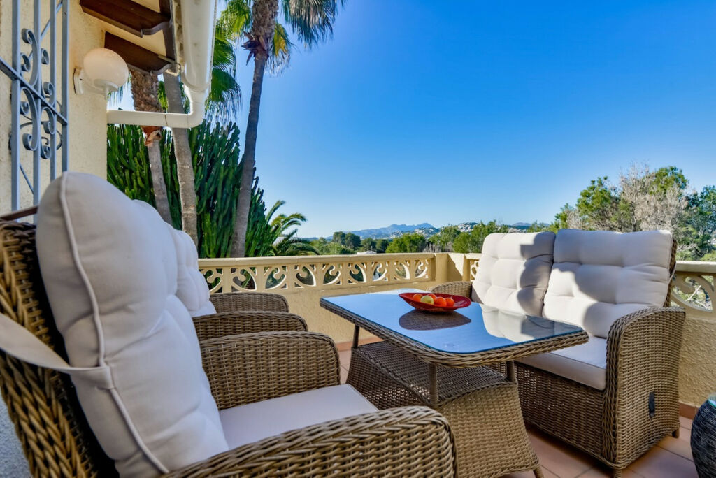 Detached Villa Moraira Alicante - image 8