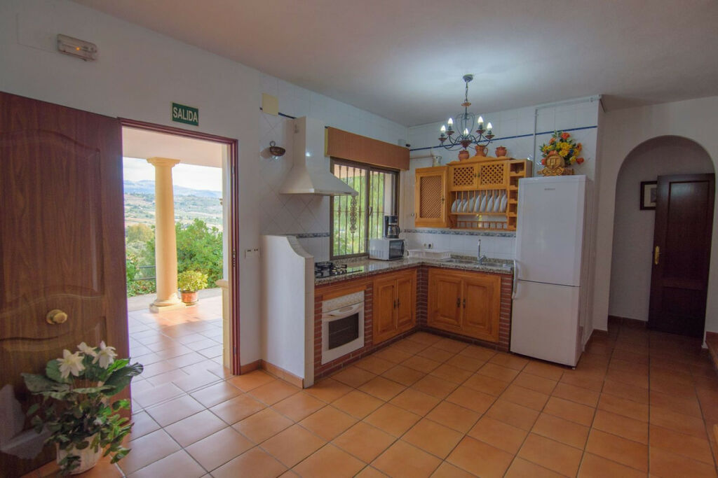 Detached Villa Ronda Málaga - image 8