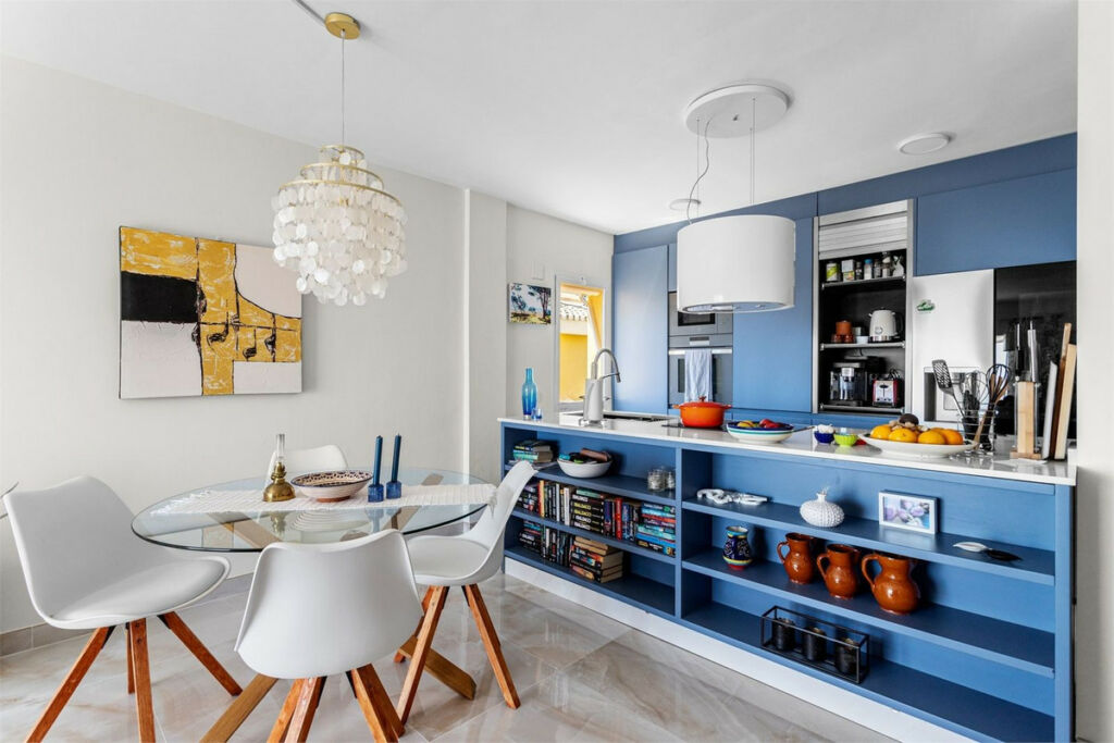 Penthouse Higueron Málaga - image 8