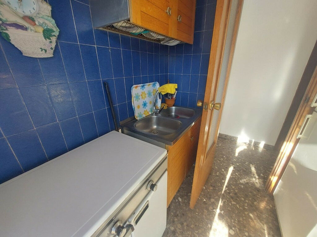 Middle Floor Apartment Benidorm Alicante - image 8