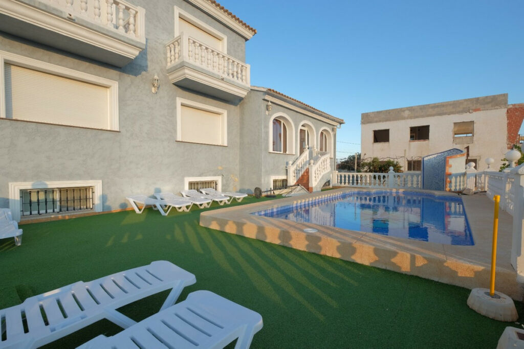 Detached Villa Calpe Alicante - image 8