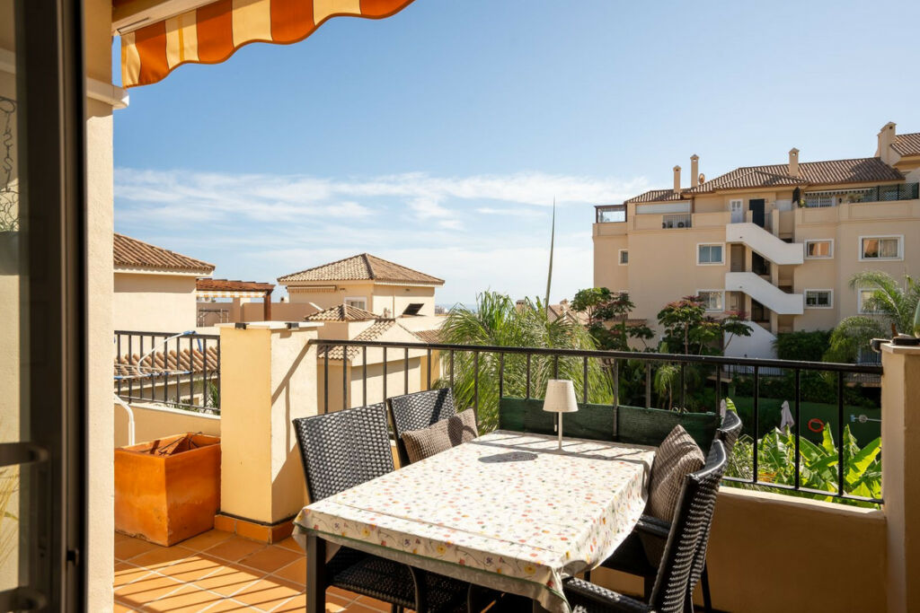 Top Floor Apartment Riviera del Sol Málaga - image 8