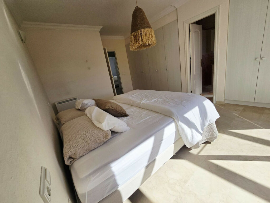 Townhouse Riviera del Sol Málaga - image 8