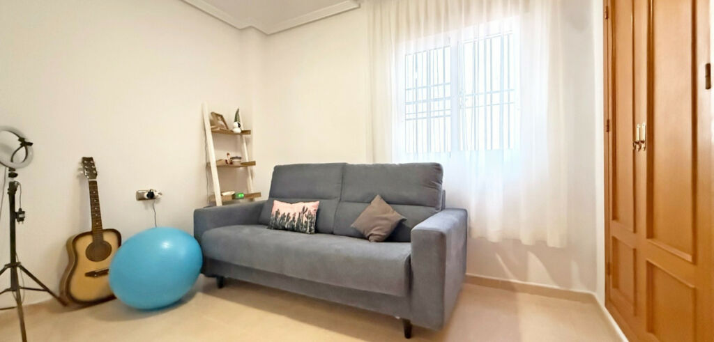 Ground Floor Apartment Lomas de Cabo Roig Alicante - image 8