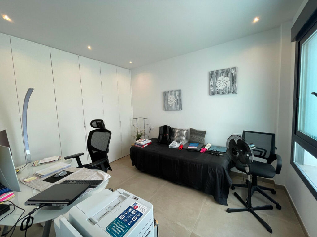 Detached Villa Dolores Alicante - image 8