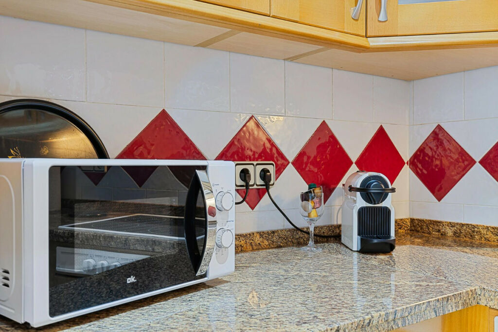 Ground Floor Apartment Fuengirola Málaga - image 8