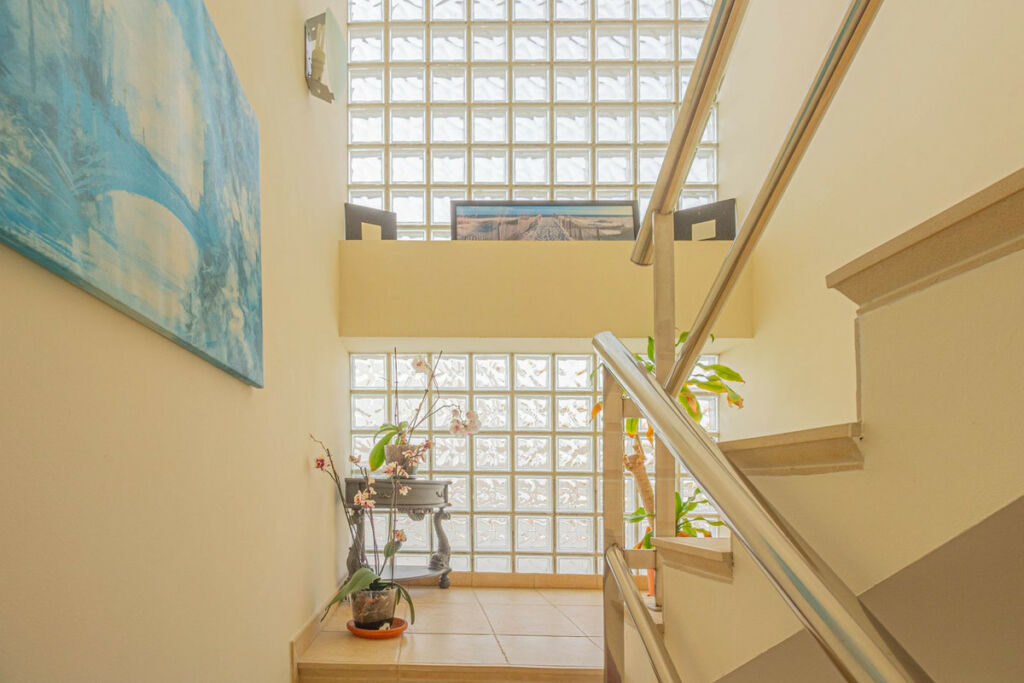 Detached Villa La Línea Cádiz - image 7