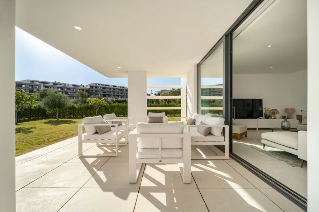 Ground Floor Apartment Fuengirola Málaga - image 8