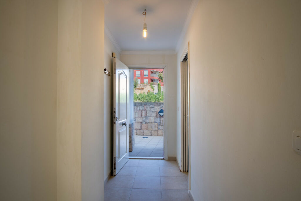 Detached Villa Jesús Pobre Alicante - image 8