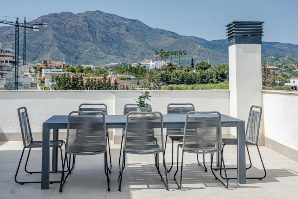 Penthouse Estepona Málaga - image 8