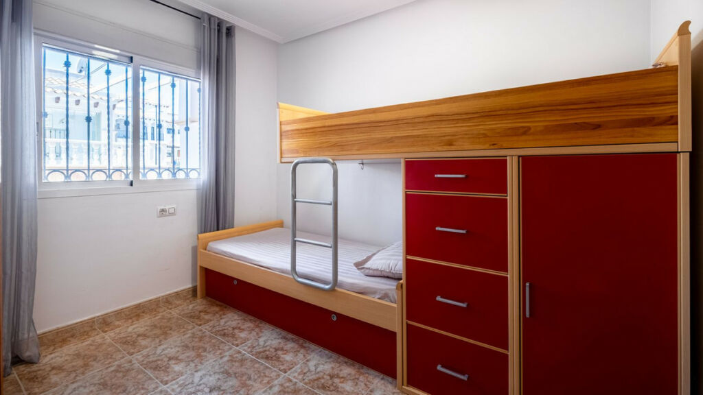 Ground Floor Apartment Punta Prima Alicante - image 8