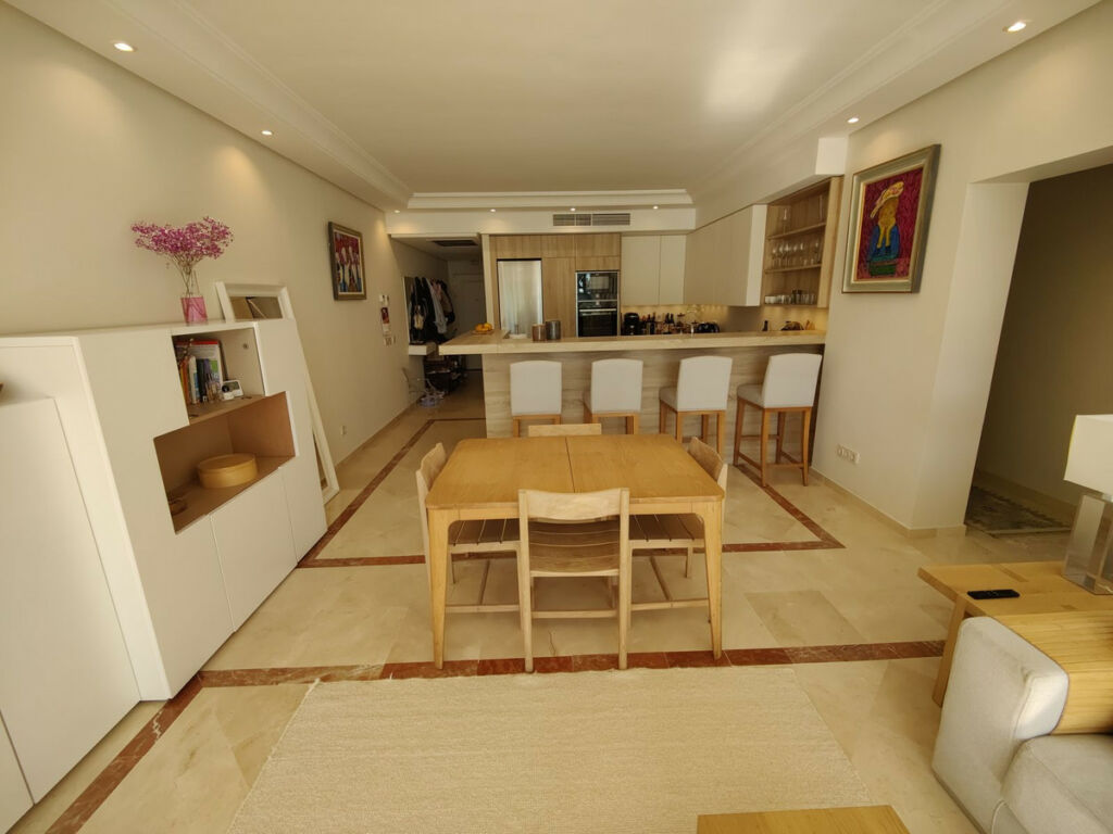 Middle Floor Apartment Puerto Banús Málaga - image 8