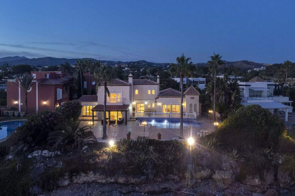 Detached Villa Marbesa Málaga - image 43