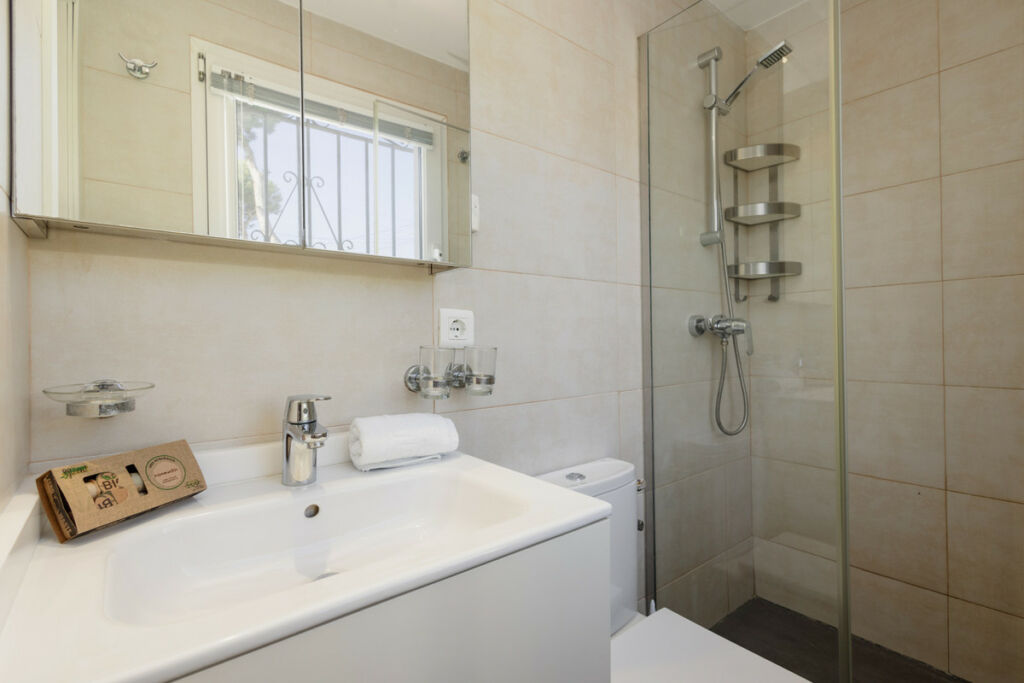 Semi-Detached House Costabella Málaga - image 8