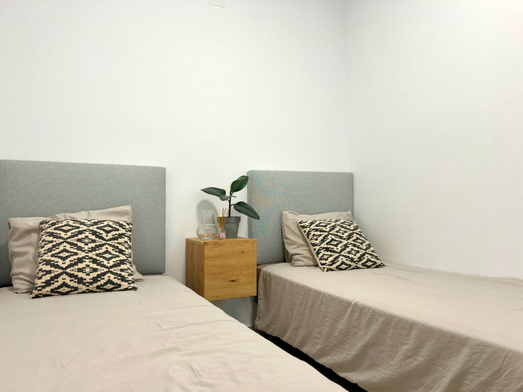 Middle Floor Apartment Playa Del Cura Alicante - image 8