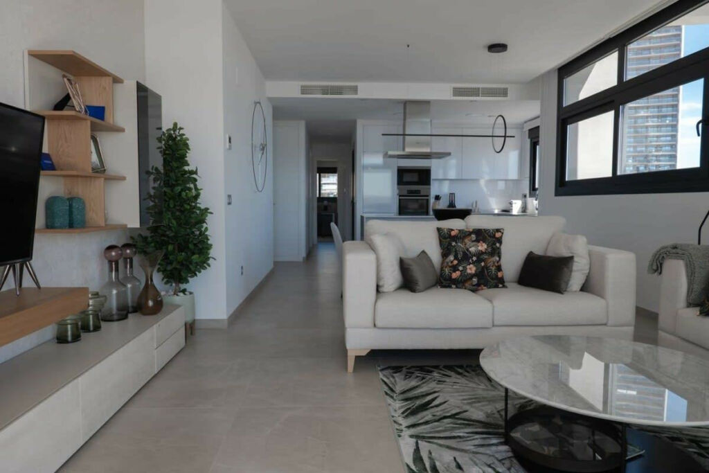 Middle Floor Apartment Benidorm Alicante - image 8