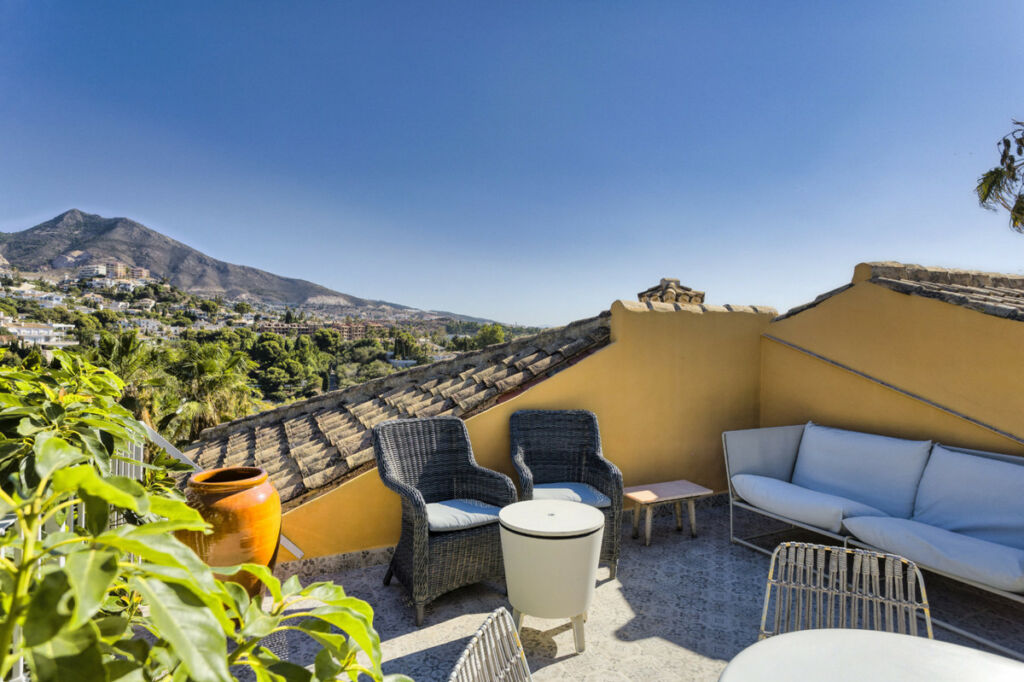Detached Villa Torremuelle Málaga - image 8