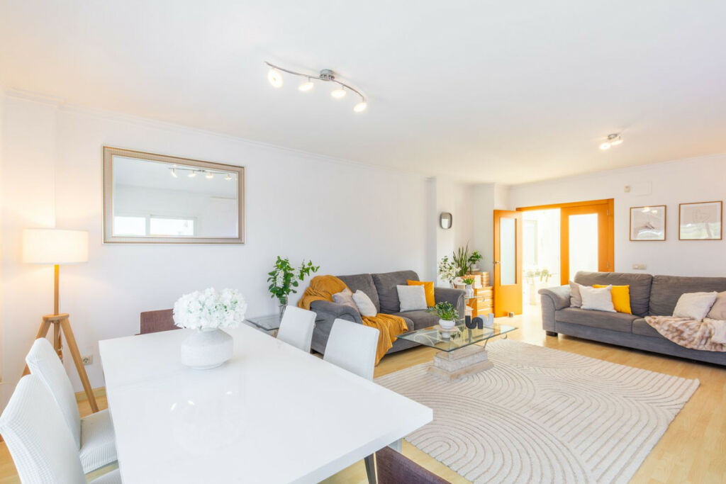 Townhouse Calpe Alicante - image 9