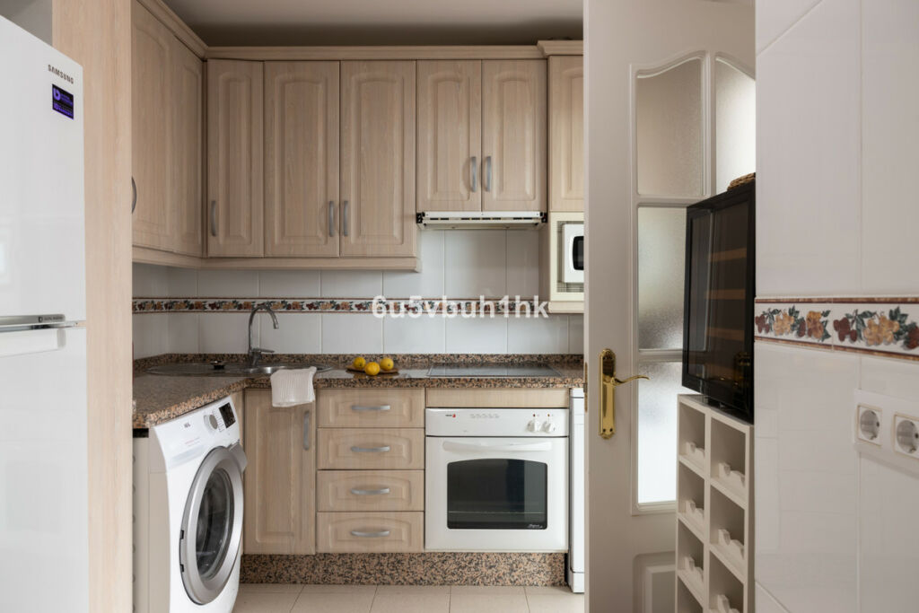 Penthouse Fuengirola Málaga - image 8