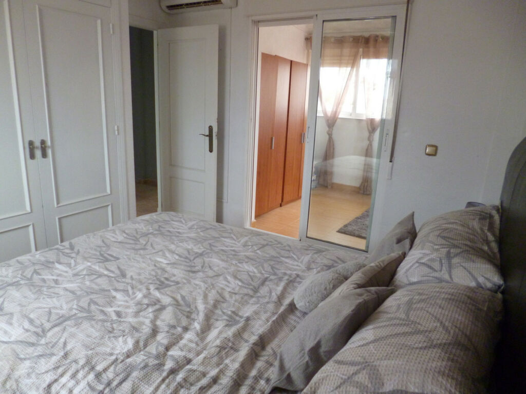 Detached Villa Playa Flamenca Alicante - image 8