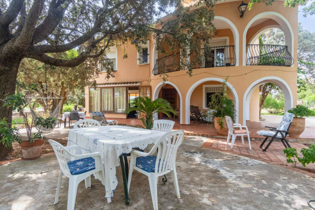 Detached Villa Denia Alicante - image 8