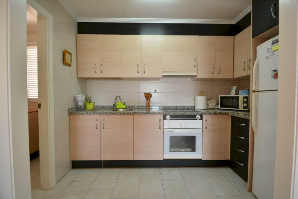 Middle Floor Apartment Guardamar del Segura Alicante - image 8