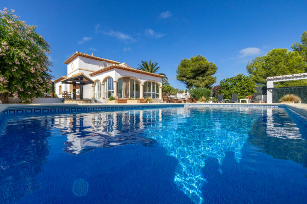 Detached Villa Javea Alicante - image 8