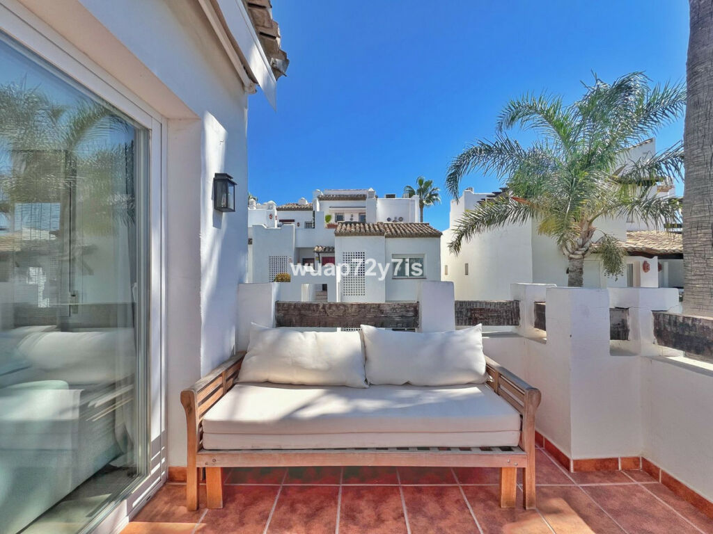 Penthouse Costalita Málaga - image 8