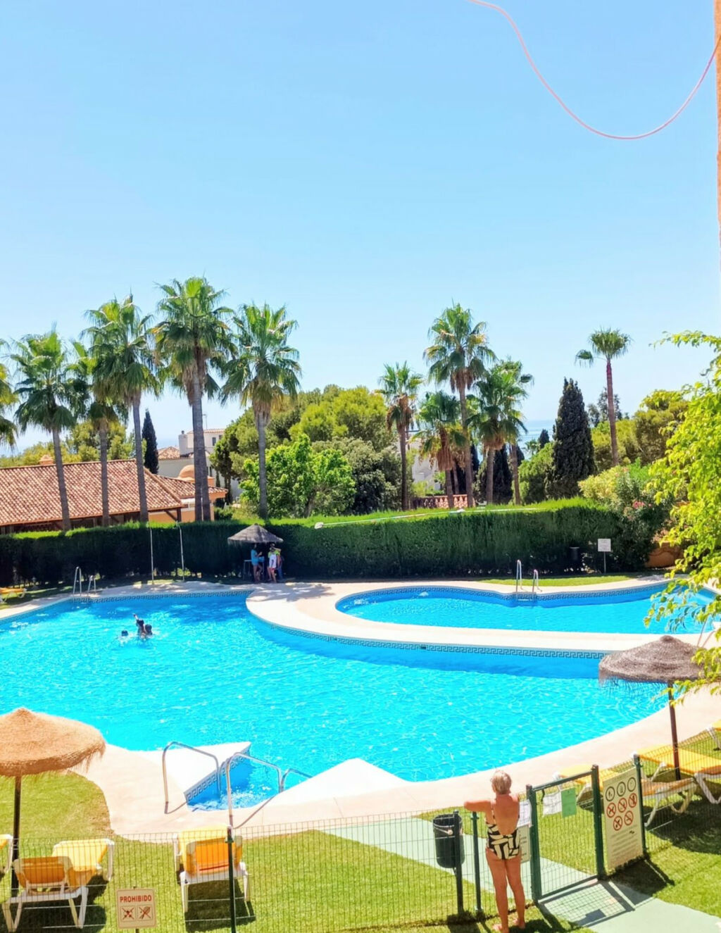 Middle Floor Apartment Calahonda Málaga - image 10