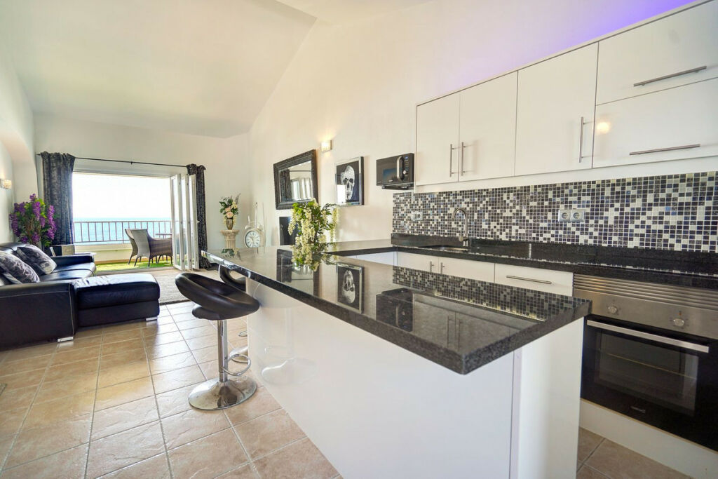 Penthouse Torrenueva Málaga - image 8