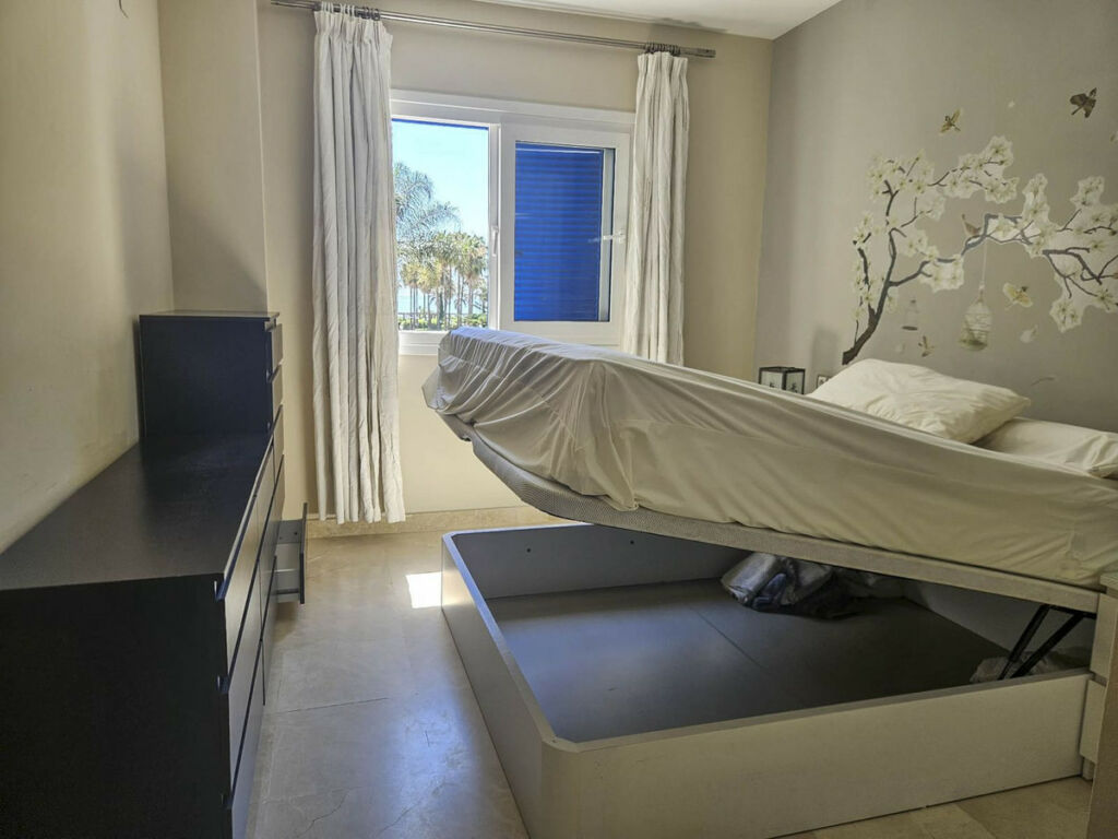 Middle Floor Apartment San Luis de Sabinillas Málaga - image 8