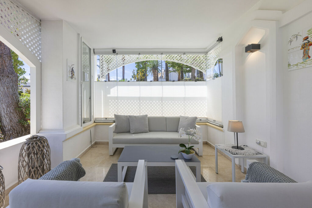 Ground Floor Apartment Estepona Málaga - image 8