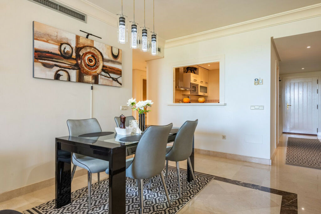 Ground Floor Apartment Benahavís Málaga - image 8