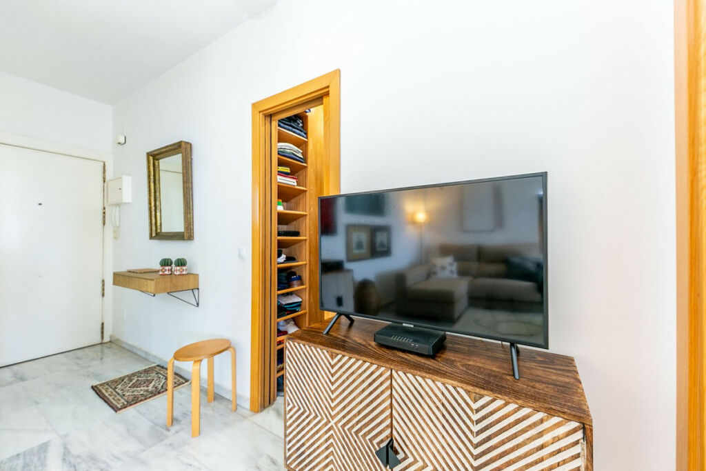 Middle Floor Apartment Benalmadena Costa Málaga - image 8