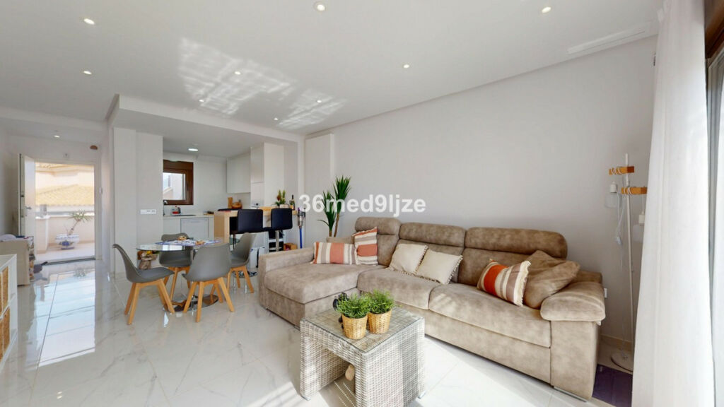 Middle Floor Apartment Dolores de Pacheco Murcia - image 8