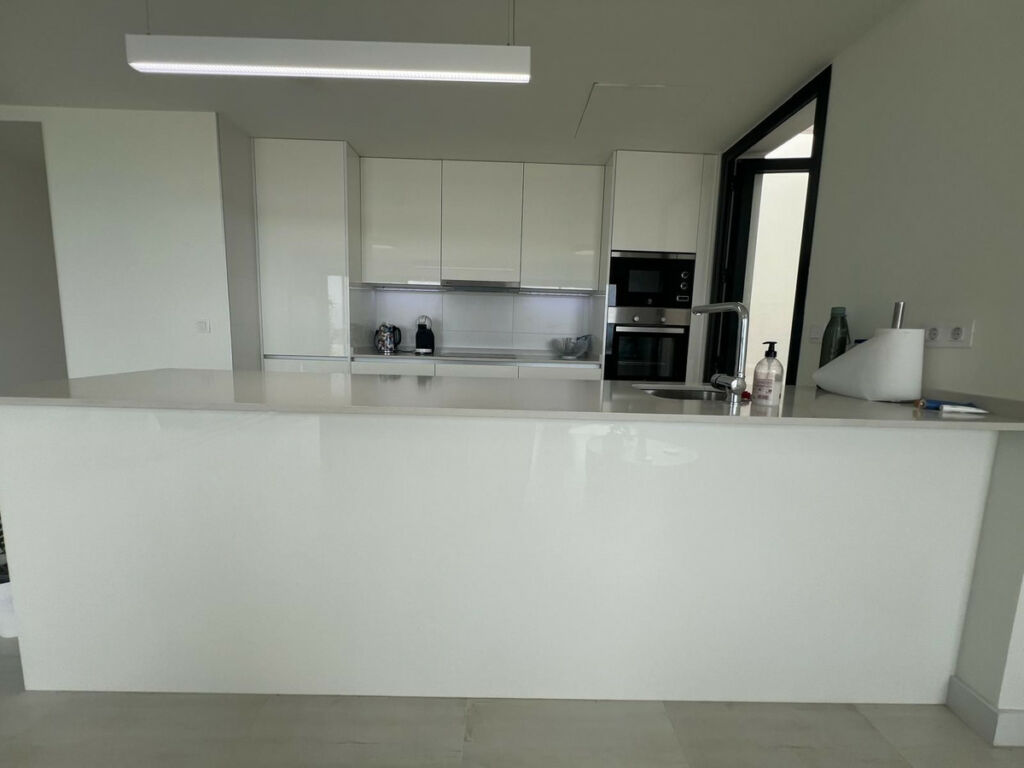 Penthouse Estepona Málaga - image 8