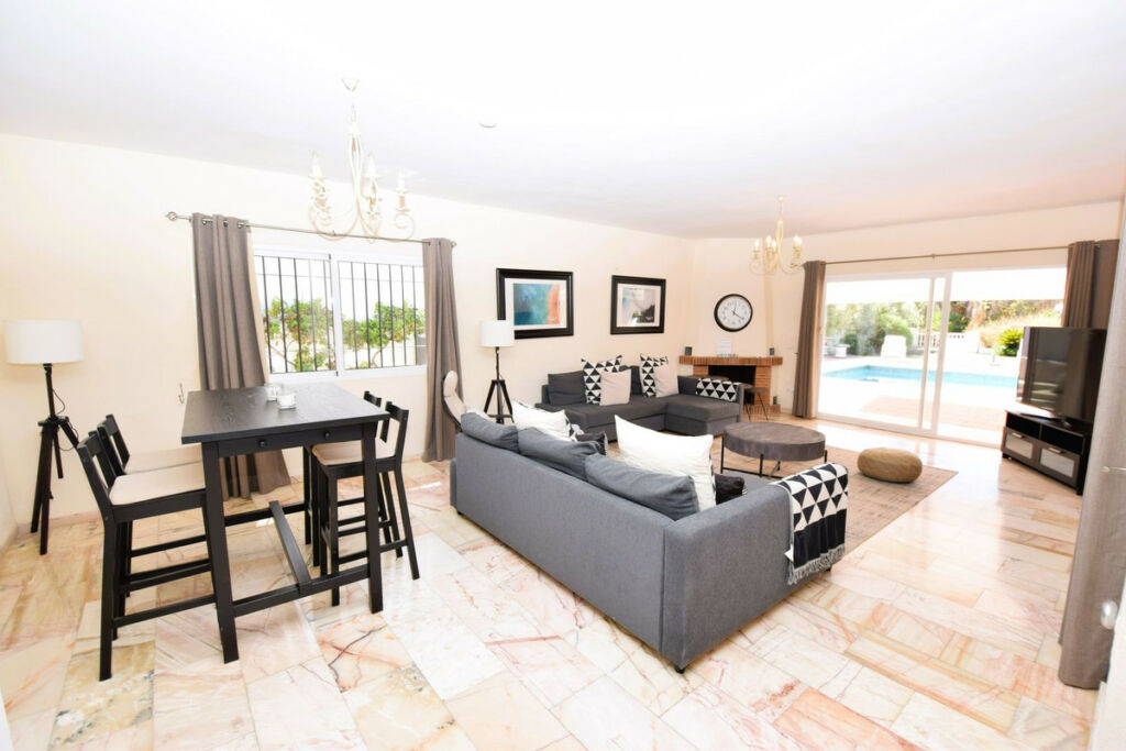 Detached Villa Mijas Costa Málaga - image 4