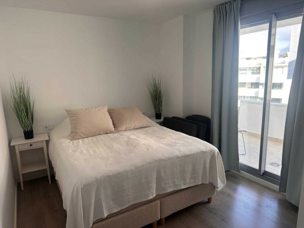 Penthouse Estepona Málaga - image 8