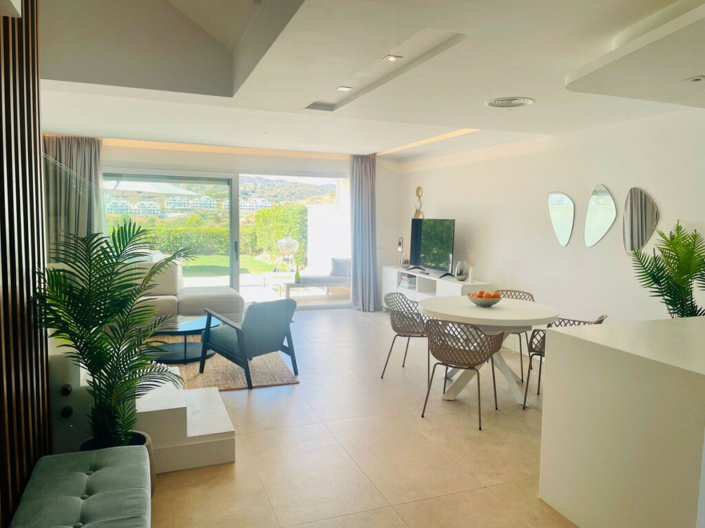 Townhouse La Cala Golf Málaga - image 9